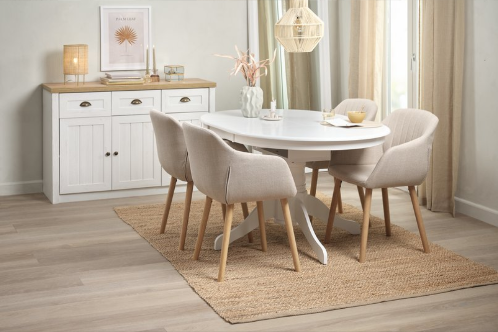 Spara upp till 50% på matbord och matstolar