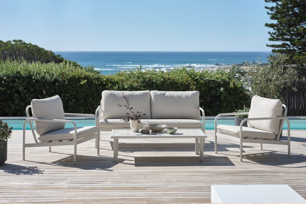 Spara upp till 50% på loungemöbler