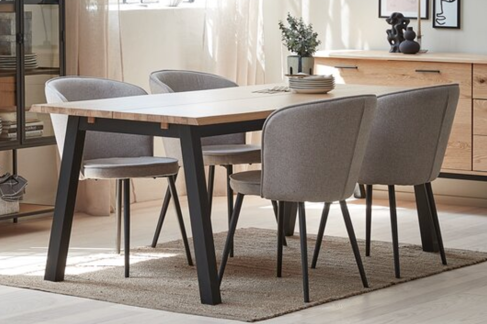 Spara upp till 60% på matstolar