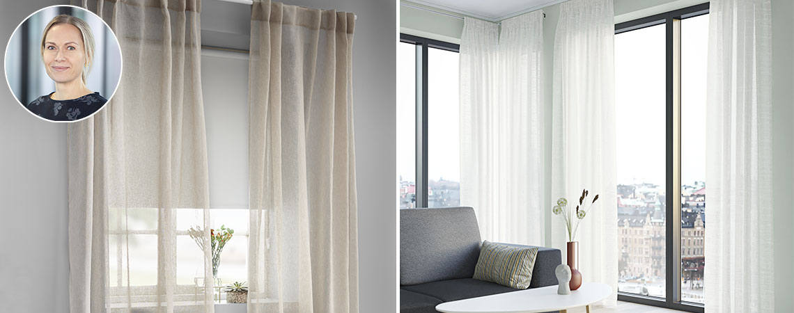 Beige gardiner och vita mörkläggningsrullgardiner i ett sovrum och benvita gardiner i ett vardagsrum och matsal