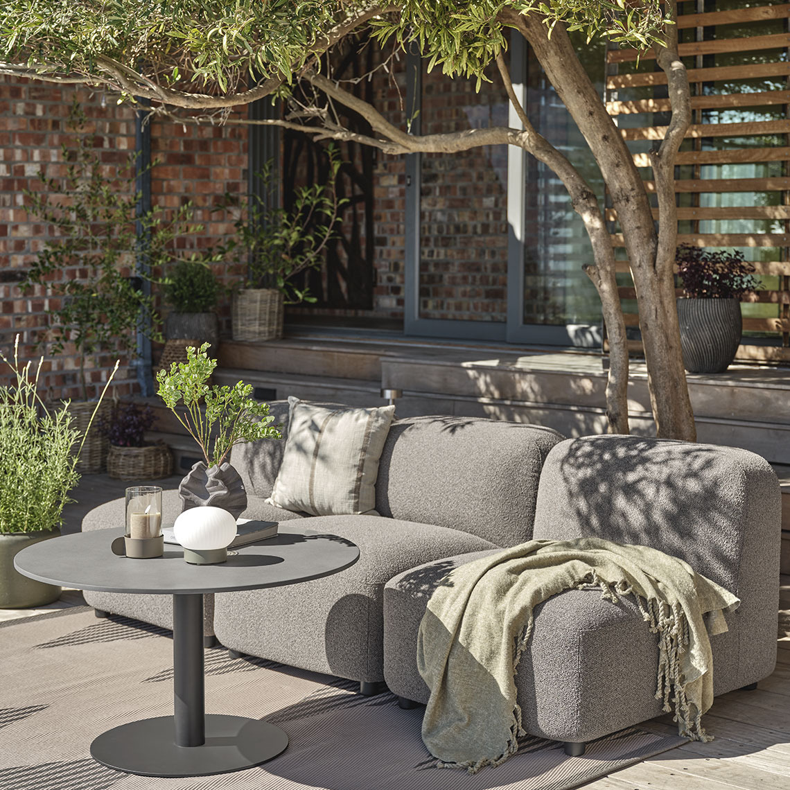  Loungesoffa i snabbtorkande material