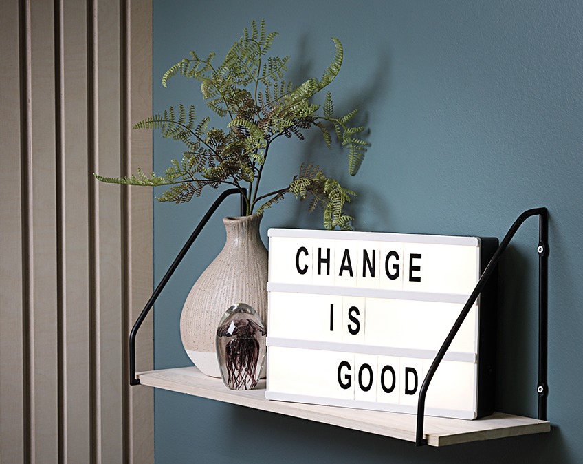 TORLEIF light box with the text "Change is good" TORLEIF light box with the text "Change is good"
