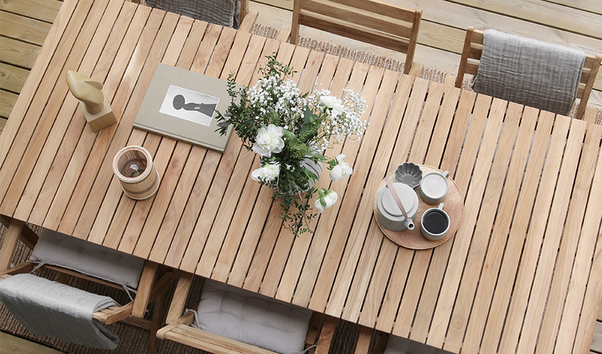 Trädgårdsbord I teak hemma hos Joanna Avento Trädgårdsbord I teak hemma hos Joanna Avento